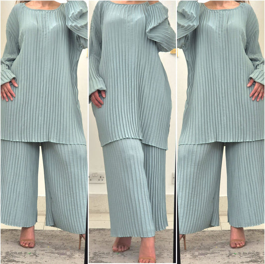 Pleated Co-ord Plus